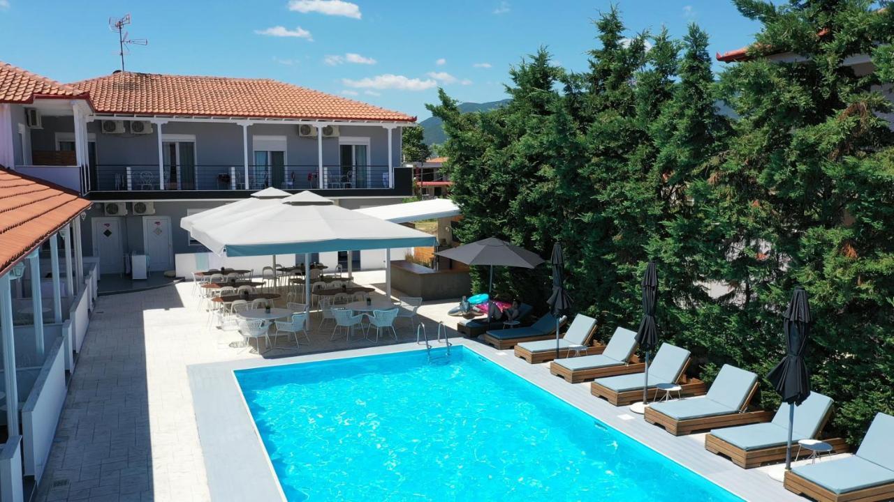 Philoxenia Suites Nea Vrasna Luaran gambar