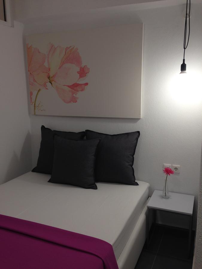 Philoxenia Suites Nea Vrasna Luaran gambar