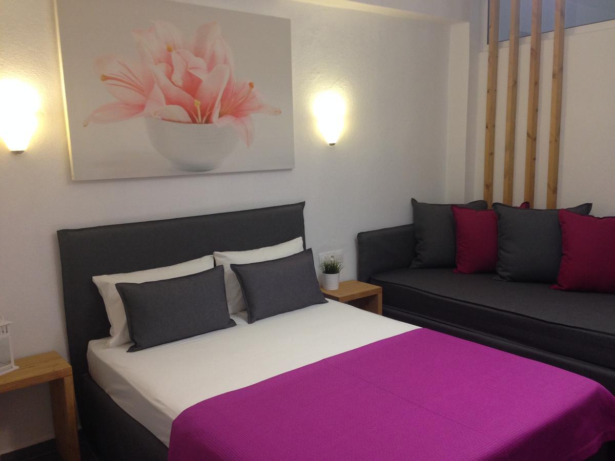 Philoxenia Suites Nea Vrasna Luaran gambar