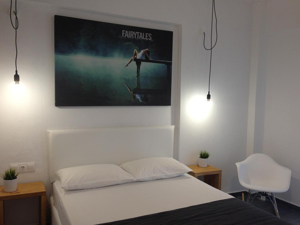 Philoxenia Suites Nea Vrasna Luaran gambar